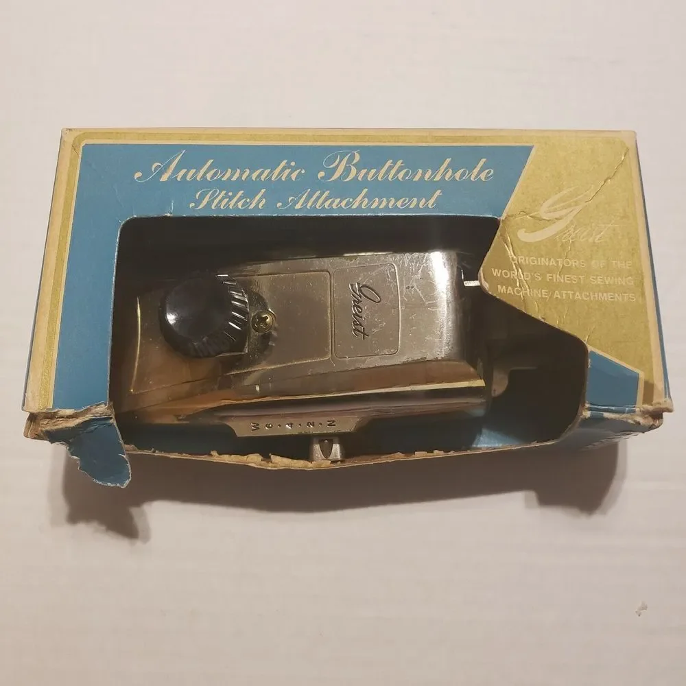 Greist Automatic Buttonholer‎ Style #1 Made in USA Sewing Accessory
